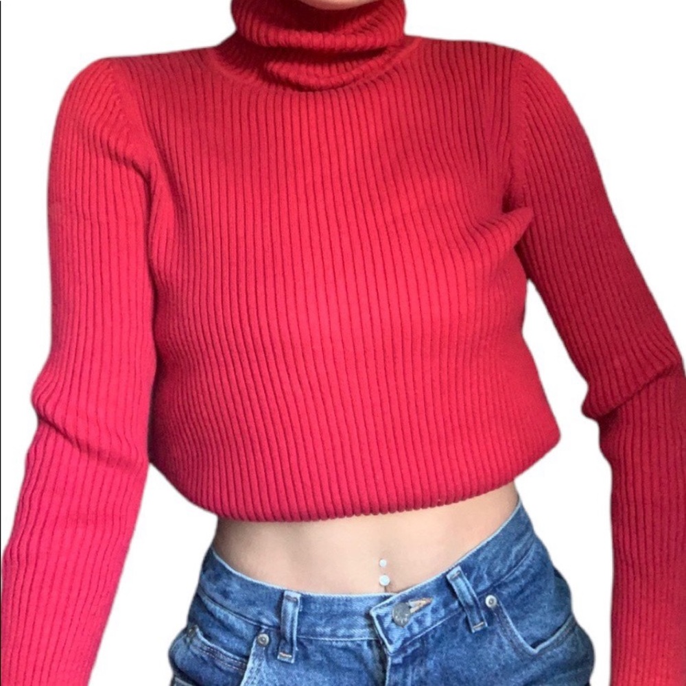 red turtleneck long sleeve ribbed shirt/sweater